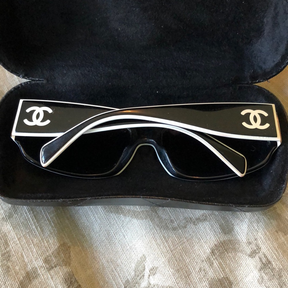 Chanel women’s sunglasses